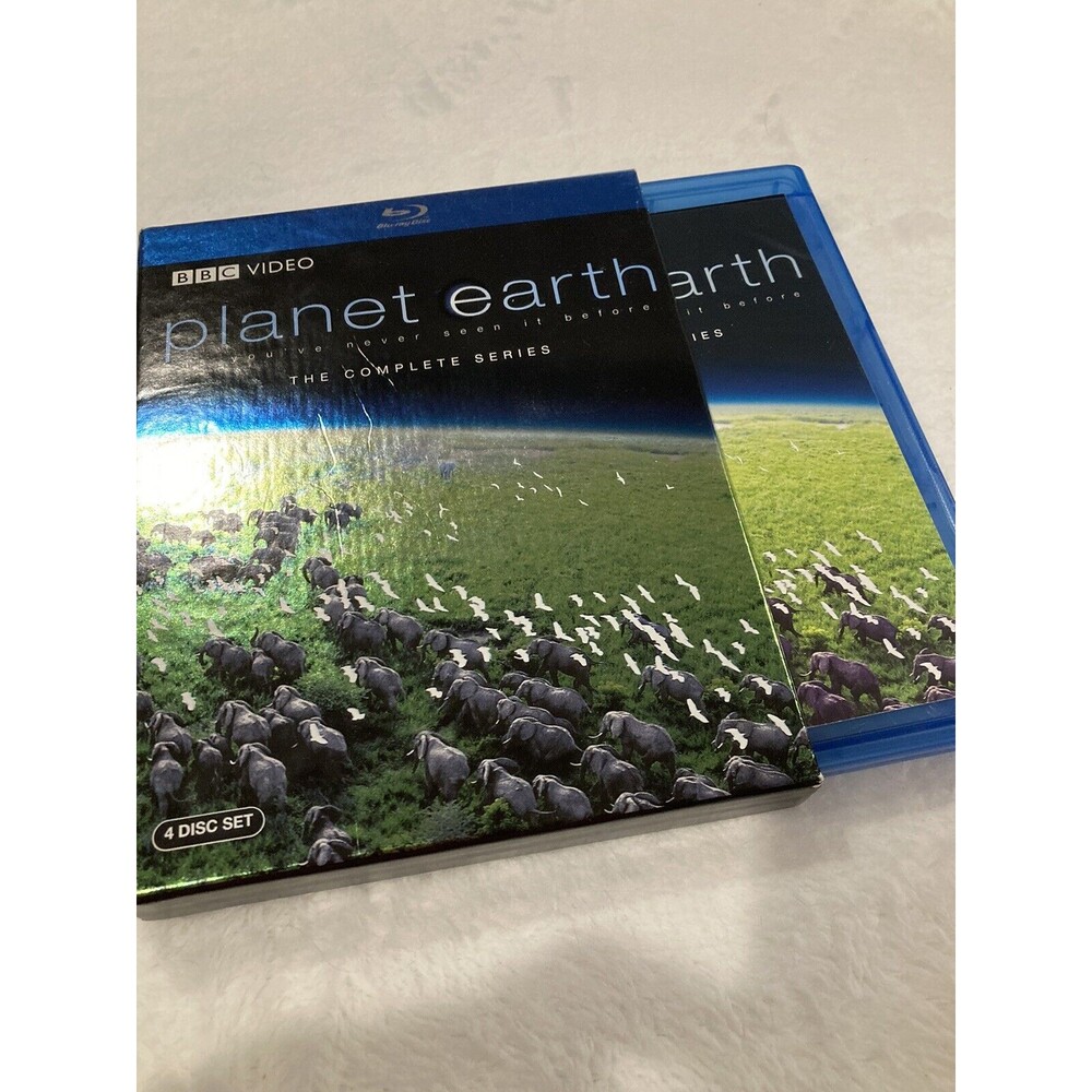 Planet Earth: The Complete Series Blu Ray 4 Disc Set -Great Condition CIB